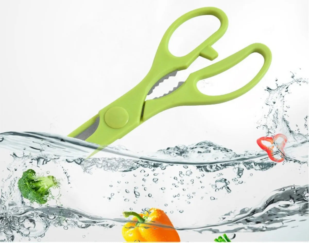 Smart Kitchen Essentials bundle – 5L multi cooker, knife set and rice paddle | N.C.C