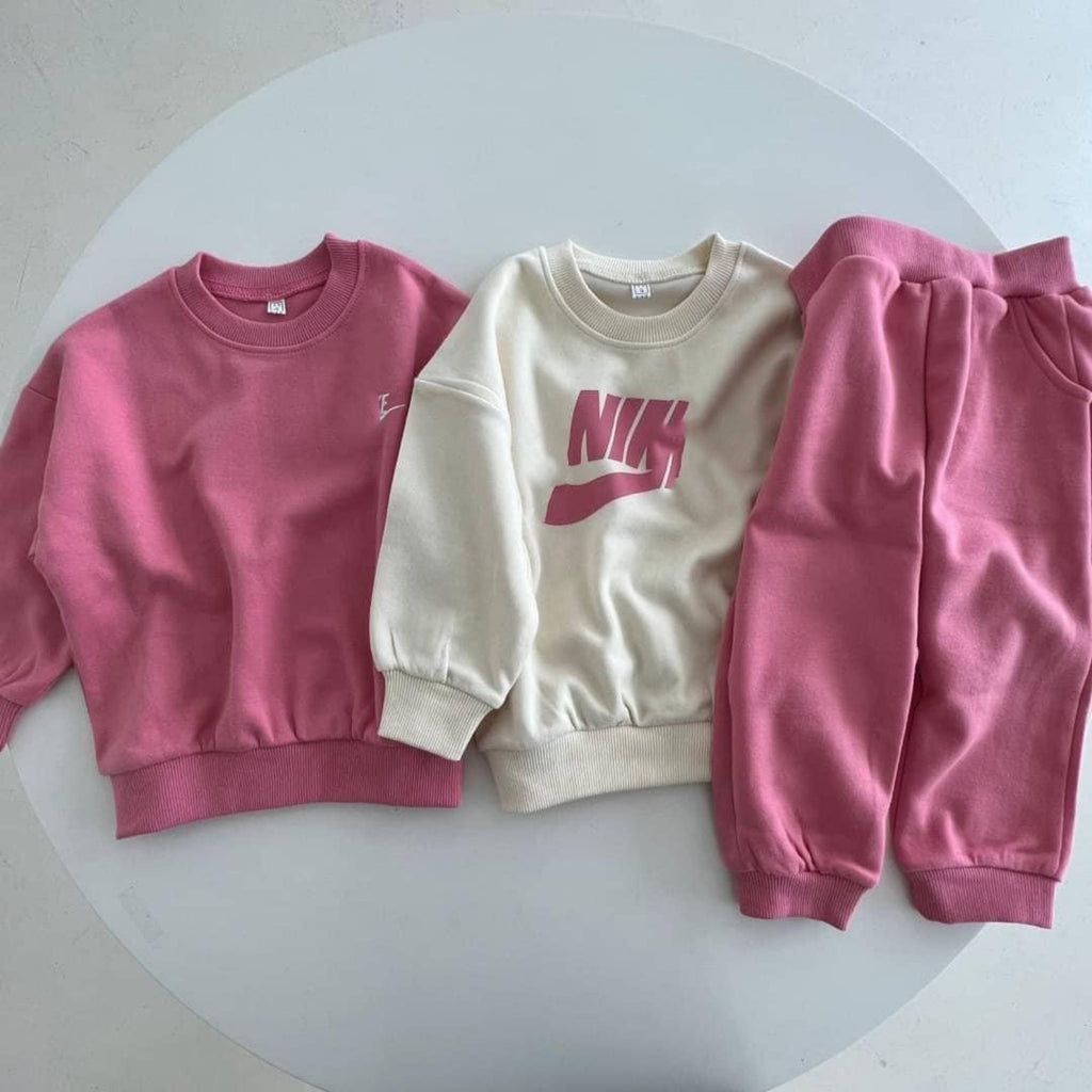 Girls Complete Travel Clothing Suitcase Set – All-in-One Holiday Essentials Bundle