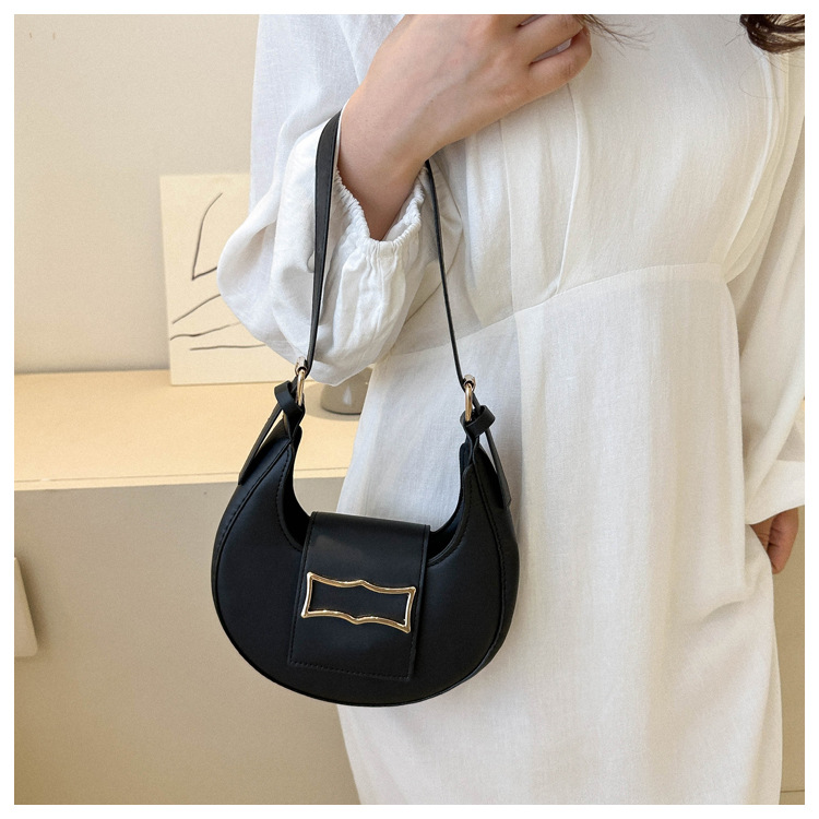 Underarm One Shoulder Dumpling Bag